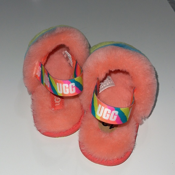 UGG Fluff Yeah - Picture 3 of 6